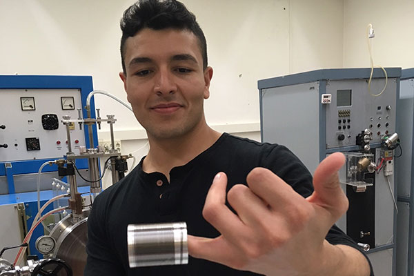 student in mechanical engineering lab
