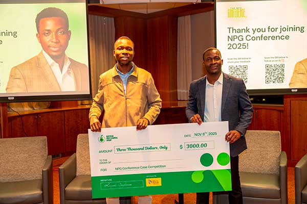 Two ChE PhD Students Win Big at Competition