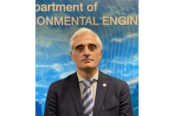 Luca Caracoglia
