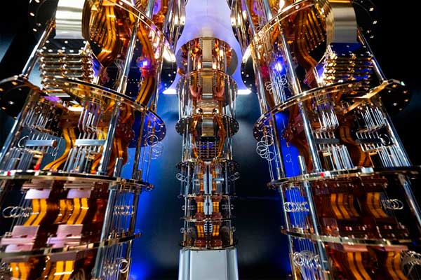 Improving Quantum Computing Reliability and Scalability Through Modular Error Correction