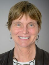 Profile image: Robin MacIlroy