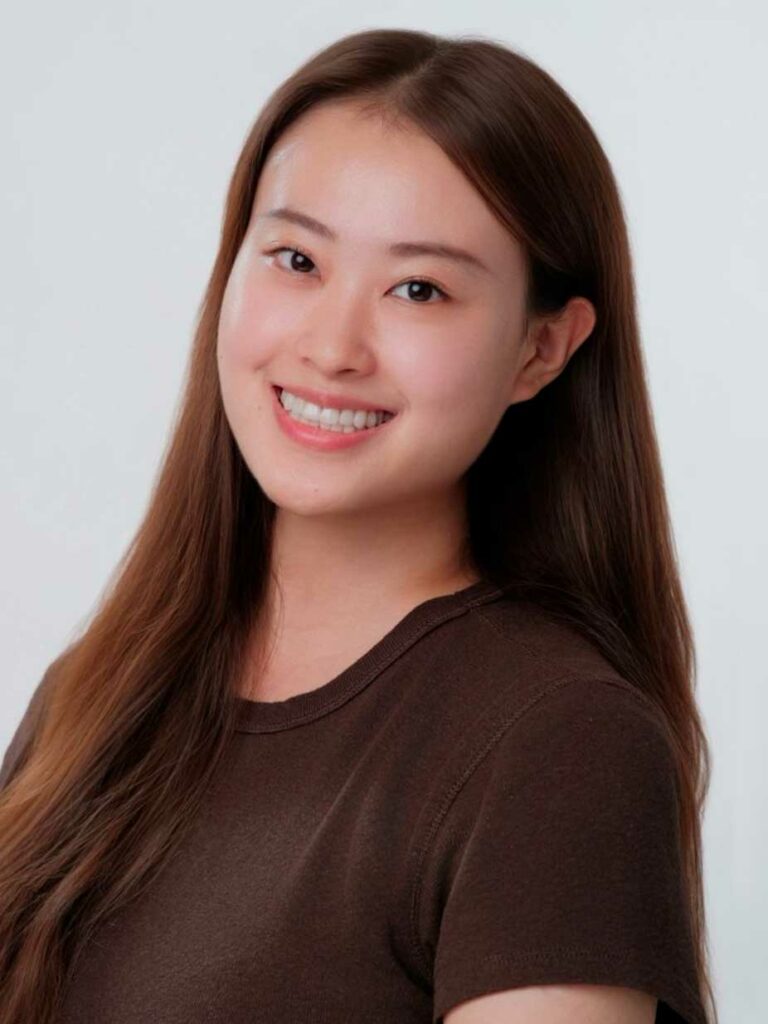 Ariel Zhao